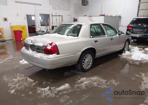 2010 Mercury Grand Marquis Ls (Fleet Only) z USA, uszkodzony, nr VIN 2MEBM7FV4AX603995